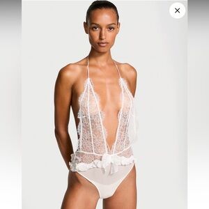 NWT Victoria's Secret Lace & Chiffon Plunge Teddy